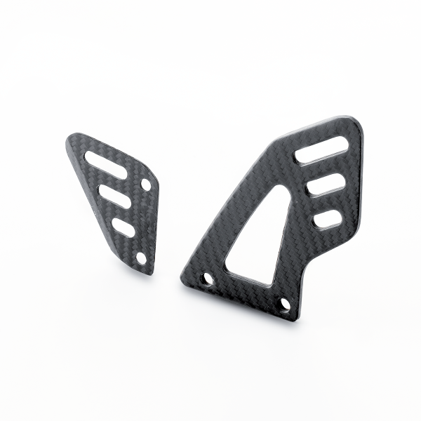 Carbon Stiefelschutz für Aprilia RSV4 / Tuono V4